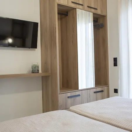 Vila Inorato - Luxury With Private Swimming Pool Kalamítsi