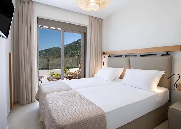 Inorato - Luxury With Private Swimming Pool Kalamítsi